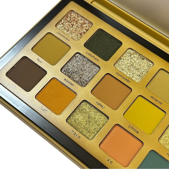 Natasha Denona Yucca Eyeshadow Palette NWT - Picture 5 of 10